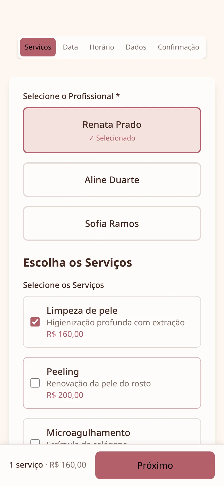 Tela de agendamento: escolha da profissional e do procedimento